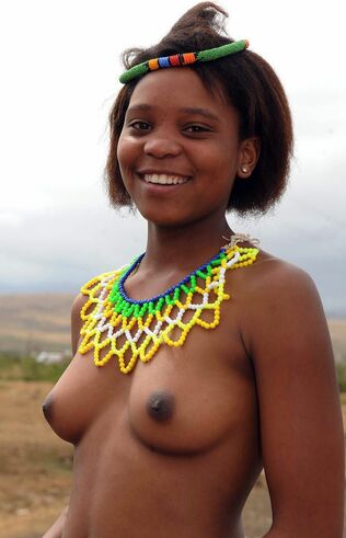 These young woman bare African