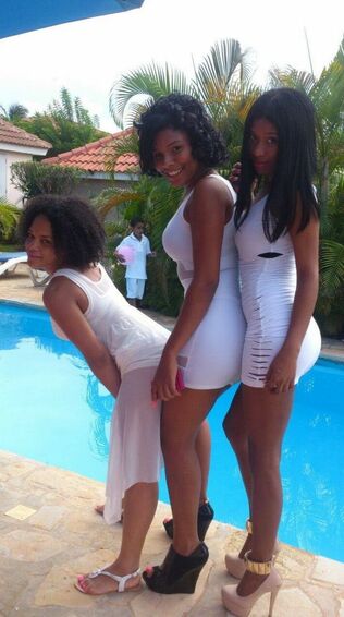naked black african babes