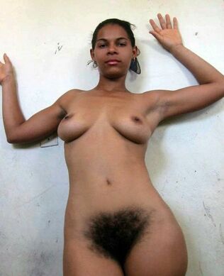 Gross african hookers, unshaved
