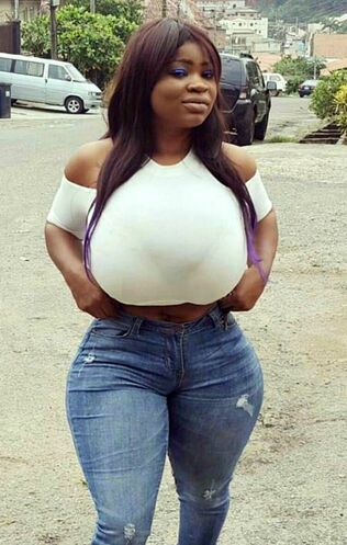 Big Booty Black Ebony Breast - Big tits big booty
