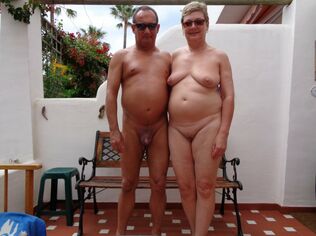 Naked Couple, Album fotografico di